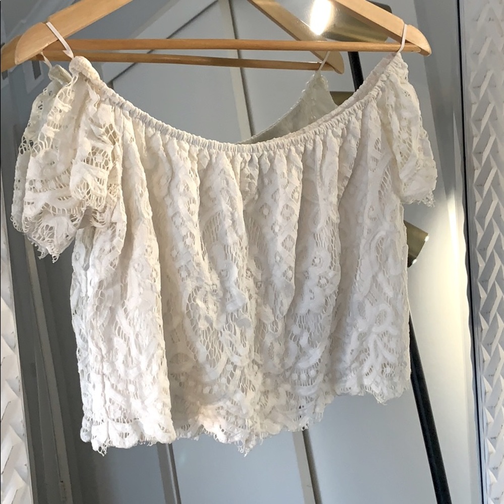 Off the shoulder cropped blouse